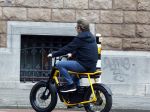 Amsterdam 5 augustus 2025
Wim Beelen op zijn Fatbike bij het conservatorium Hotel