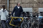 Amsterdam 5 augustus 2025
Wim Beelen op zijn Fatbike bij het conservatorium Hotel
