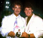 1990 Marco Borsato, 14 dagen nadat hij de soundmixshow heeft gewonnen samen met Rene Froger met zijn eerste single