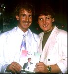 1990 Marco Borsato, 14 dagen nadat hij de soundmixshow heeft gewonnen samen met Rene Froger met zijn eerste single