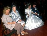 7 September 1994
Carin de Vries ( Maywood ) trouwt met Henk v Kessel
op de voorgrond haar zus  Alice de Vries