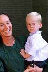 Hummelo 11 september 1999
Trouwen Elisabeth Fabius
Brigitte Klijnstra met zoontje