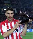 Eindhoven, 5 september 2000
PSV-Willem II komp. 2000/2001 Eindstand 2-2
Mark v Bommel met zijn zilveren schoen