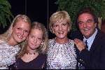 Utrecht 11 september 2000
Feest van Tineke Schouten. 20 jaar artiest .
Tineke met man en kinderen