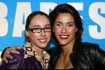 Amsterdam 16 decmber 2001
Uitreiking TV babes award in de Kroon.
Kris TMF
Kristina Bozilovic met haar zus