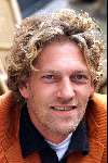 NAARDEN VESTING 25 SEPTEMBER 2001
Perspresentatie van het nieuwe programma van Wouter Nicolaas , Blind Vertrouwen .
Jan des Bouvrie