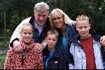 Kaatsheuvel, De Efteling 23 september 2001
2500e Efteling Sprookjes-show
Marga Bult samen met haar man Jan v Ingen en haar drie kinderen