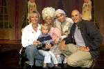 Kaatsheuvel, De Efteling 23 september 2001
2500e Efteling Sprookjes-show
Marleen Houtert samen met haar man Ron Peerenboom en kun twee kinderen