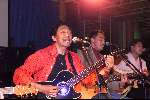 HILVERSUM 20 september 2001
Uitreiking cd New Diamonds in Gooiland
Riem Wolf en zijn zoon