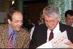 Amsterdam 1 september 2001
Wim Kok en Ad Melkert bij PVDA Congres.