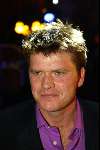 Amsterdam 23 september 2002
Premiere film tom cruise minority report
Beau v Erven Dorens