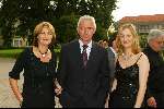 Veldhoven 4 september 2002
VVCS Voetbalgala in Koningshof
Bert v Marwijk  met vrouw en dochter