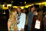 Amsterdam 2 september 2002
Premiere Oesters van Namkee in Pathe Arena
Hugo Metsers III met vriendin (rechts)