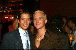Amsterdam 2 september 2002
Premiere Oesters van Namkee in Pathe Arena
Johnny de Mol en Kai Lerby