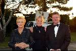 Hoofddorp 3 september 2003
30 jaar cafe la bastille in claus party house
Arie v Eijde met vrouw en dochter