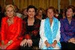 amsterdam 9 september 2003
modeshow frans molenaar in het amstel hotel
met irene v d laar
brigitte v d moesdijk en janine v d ende