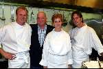 Apeldoorn 9 september 2003
Golftournooi van de ronnie tober foundation op golfbaan de scherpenberg
Cas Spijkers met koks van golfbaan