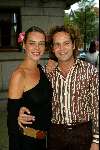 Amsterdam 1 september 2003
Modeshow monique collignon in hotel the grand
monique collignon en anouk voorveld
Dirk Zeelenberg met vriendin