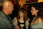 Utrecht 29 september 2003
Premiere documantaire herman brood
Katja Schuurman en Ellen ten Damme met Koos v Dijk
