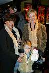 Amsterdam 9 december 2003
Premiere Pietje Bell in City theater.
Vrouw Erik de Zwart met dochter
