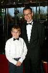 Amsterrdam 23 oktober 2003
Televizierring 2003 in de heineken music hall
presentator NOS Journaal Hans Smit met zoontje