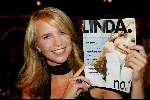 Hilversum 25 september 2003
Uitreiking van de gouden beelden in studio 21
Linda de Mol met haar nieuwe tijdschrift