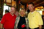 Apeldoorn 9 september 2003
Golftournooi van de ronnie tober foundation op golfbaan de scherpenberg
Mevr Kamminga en Louis v Gaal en Ronnie Tober