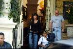 Amsterdam 23 september 2003
De vriendin van Mick Jagger  Lucinde morad en haar zoontje lucas