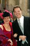 Den Haag 16 september 2003
Prinsjesdag 2003 .ministers en staatsecretarissen met hoedjes
Staatssecretaris Mark Rutte met vrouw