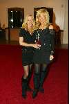 Scheveningen 8 december 2003
Feestje Holland Casino in circustheater.
Mary Borsato en Sylvana Borsato