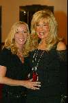 Scheveningen 8 december 2003
Feestje Holland Casino in circustheater.
Mary Borsato en Sylvana Borsato