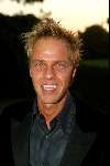 Hoofddorp 3 september 2003
30 jaar cafe la bastille in claus party house
Maurice Kroon