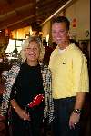 Apeldoorn 9 september 2003
Golftournooi van de ronnie tober foundation op golfbaan de scherpenberg
Mevr kamminga en Louis v Gaal