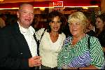 Amsterdam 22 september 2003
Premiere in de wolken 
Frans Mulder Cilly Dartell en Nelly Fryda