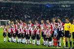 PSV CL 2002/2003 met Ronald Waterreus Johann Vogel Arnold Bruggink Andre Ooijer Jan Heintze Wilfred Bouma Kezman Dennis Rommedahl Kevin bogelund Kevin Hofstra Mark v bommel voor aanvang tegen FC Arsenal