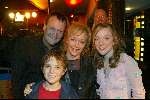 Amsterdam 9 december 2003
Premiere Pietje Bell in City theater.
Quinten Schram met zijn moeder Maria Peters en zijn vader Dave Schram.