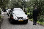 Vinkeveen 28 september 2004
Rachel Hazes en familie vertrekken bij hun huis op weg naar creamtorium Westgaarde.  Rouwauto met Andre Hazes