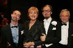 Rotterdam 19 september 2004
Premiere Crazy for You in het nieuwe Luxor.
Annewil Blankers met man en zoons