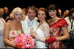 Rotterdam 19 september 2004
Premiere Crazy for You in het nieuwe Luxor.
Chantal Janzen Dick Cohen Joke de Kruijf Anouk v Nes