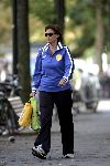 Amsterdam 14 september 2004
Astrid Joosten in trainingspak op de cornelis schuytstraat