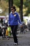 Amsterdam 14 september 2004
Astrid Joosten in trainingspak op de cornelis schuytstraat