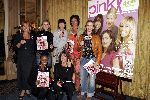 Amsterdam 22 september 2004
Presentatie Pink Ribbon in Amstel Hotel.
Isa Hoes Babette v Veen Sylvana Simons Kenette v Dongen Annemarie Oster