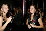 Utrecht 24 september 2004
Premiere Alice in glamourland.
Barbara Barend met vriendin
