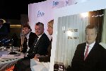 Hilversum 30 september 2004
Persconferentie Bram Moszkowicz met Reinout Oerlemans ivm nieuw programma