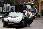Amsterdam 17 september 2004
Carmen Rijkaard met porsche 911 cabrio op de Cornelis Schuytstraat