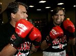 Amstelveen 23 september 2004
Presentatie boksers bekende nederlanders bij Special Sports.   
Emile Ratelband