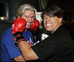 Amstelveen 23 september 2004
Presentatie boksers bekende nederlanders bij Special Sports.  
Emile Ratelband en Dries Roelvink