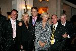 Amsterdam 6 september 2004
Modeshow Frans Molenaar in het Amstel Hotel.
Ex Han Veldhoen (2e links) en Flip Kerkhoven (r)