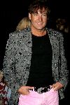 Utrecht 24 september 2004
Premiere Alice in glamourland.
Gerard Joling
