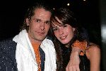 Scheveningen 13 september 2004
Premiere Cool in pathe scheveningen.
Hans Teeuwen met vriendin
